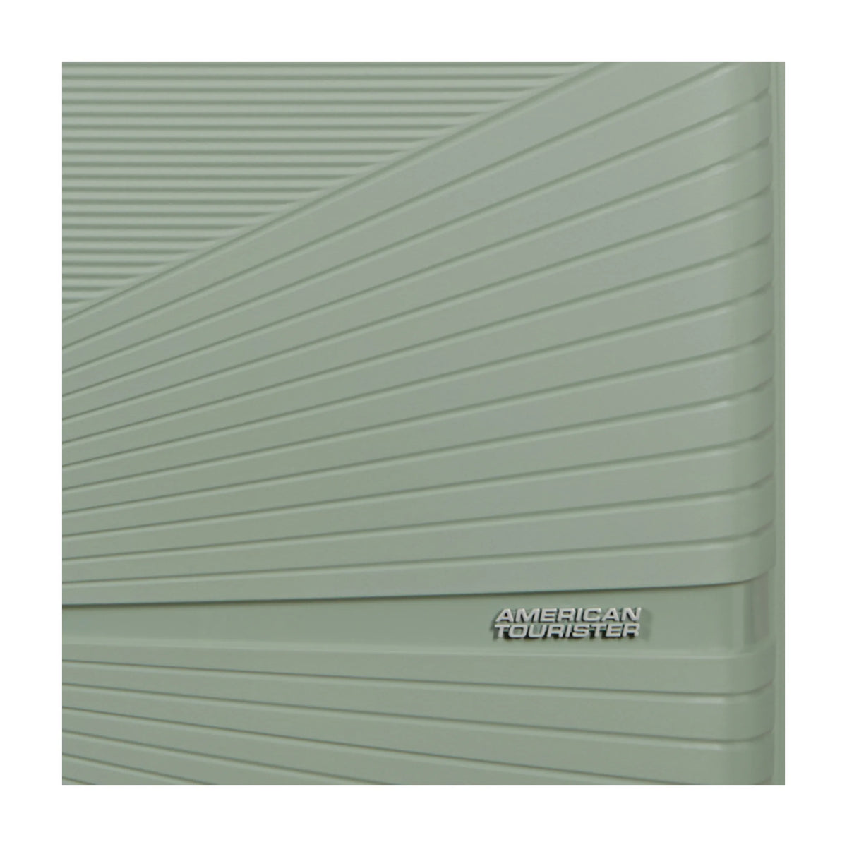 Dettaglio finiture e hardware di American Tourister Airconic Trolley (4 Ruote) - Saturn Sage