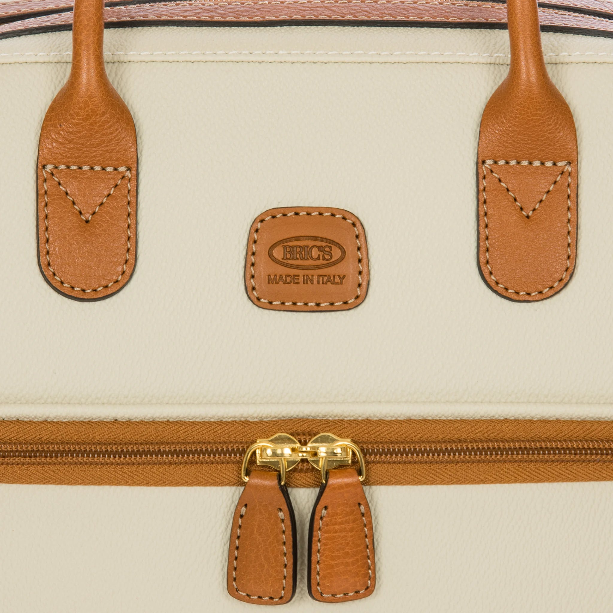 Dettaglio finiture e hardware di Bric's Firenze Beauty Case Firenze - Cream