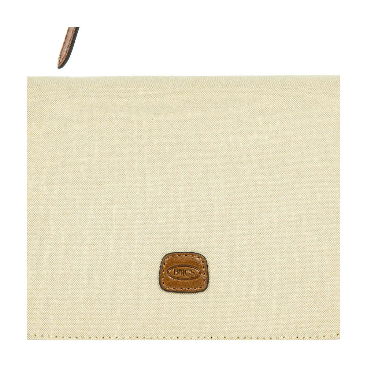 Dettaglio finiture e hardware di Bric's Volterra Trama Borsa Postina Piccola Volterra Trama - Cappuccino
