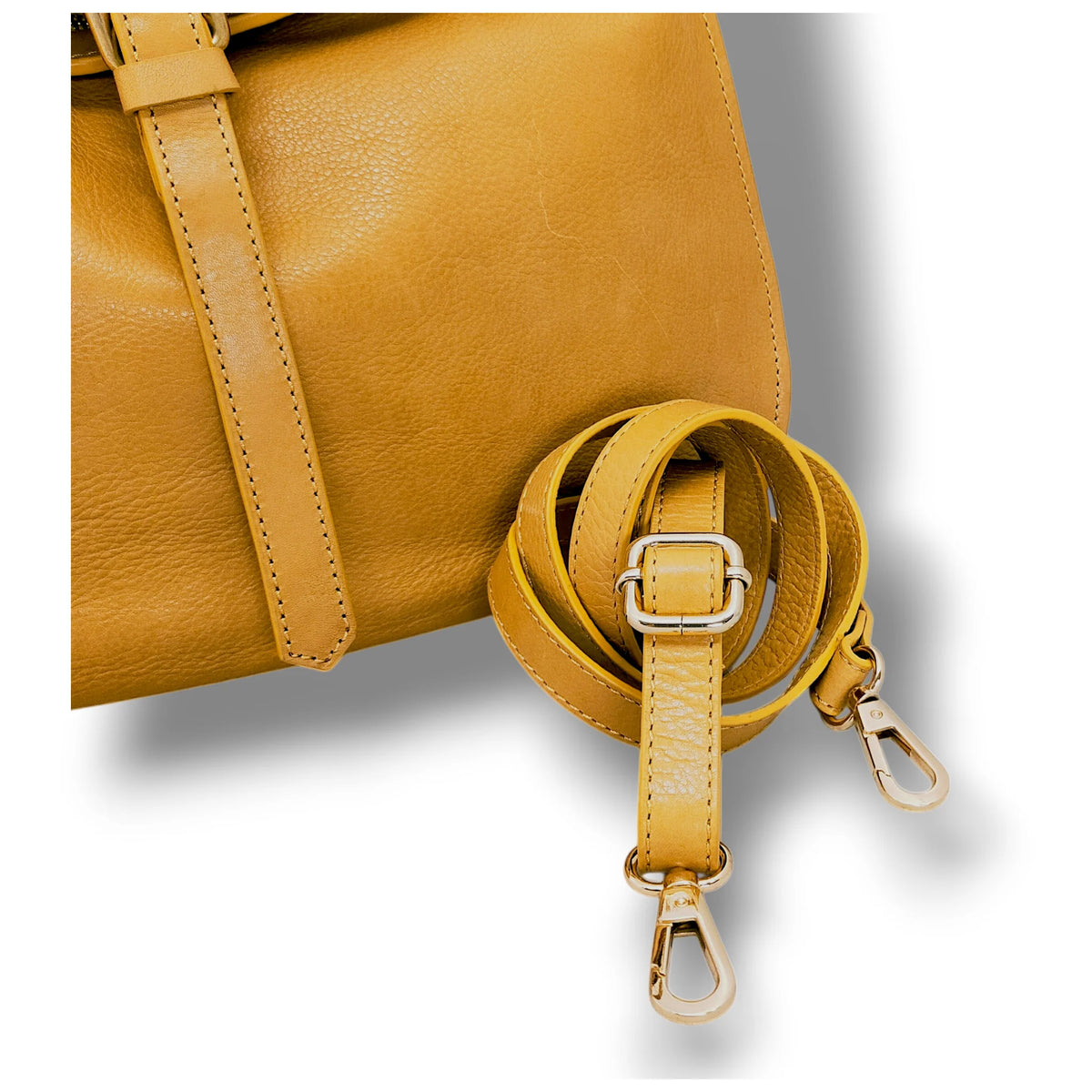 Elementi e accessori inclusi in Gianni Conti Ostuni Borsa A Spalla - Sole