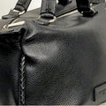 Dettaglio finiture e hardware di Pelletteria Veneta Dama Borsa A Mano - Nero