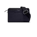 Dettaglio finiture e hardware di Pineider Bottalato Crossbody Odette Collezione Bottalato - Blu Tirreno
