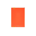 Dettaglio laterale e fondo di Pineider Classic Notebook Classic Senza Righe - Arancio