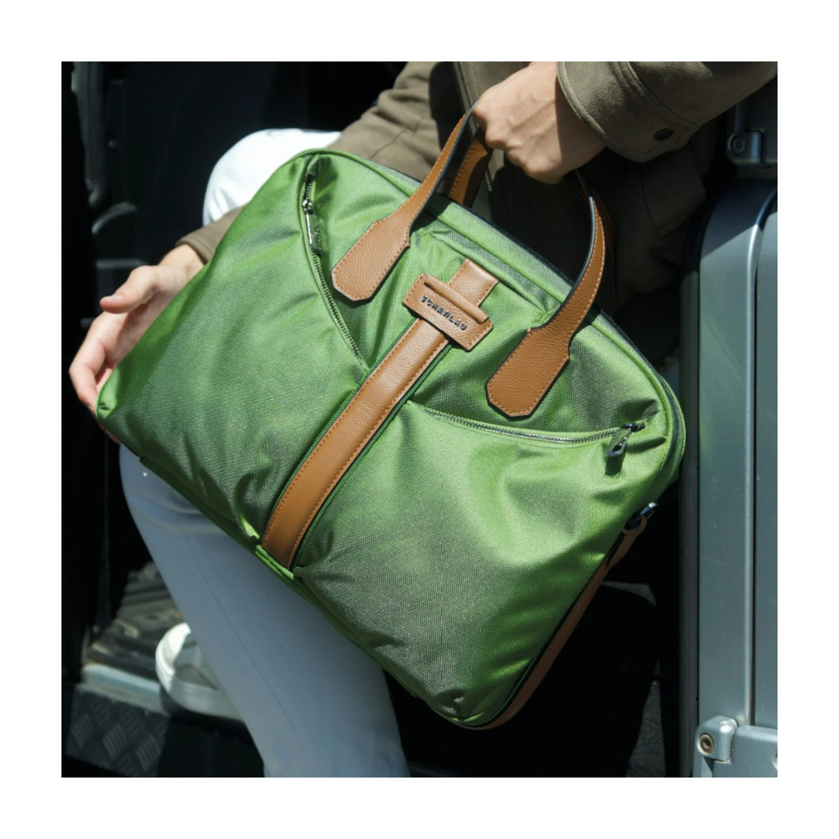 Proporzioni e vestibilità di SUPER JUMBO - Scharlau First Class Borsa Lavoro - Verde