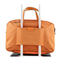 Dettaglio finiture e hardware di SUPER JUMBO - Scharlau First Class Borsa Lavoro - Arancia